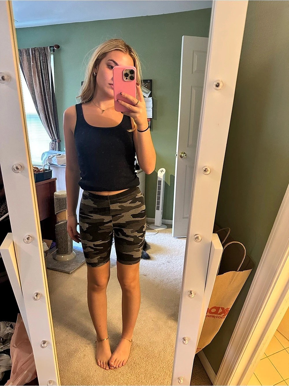 Garage Camo Bike Shorts in Gray & Black Size XS Like New